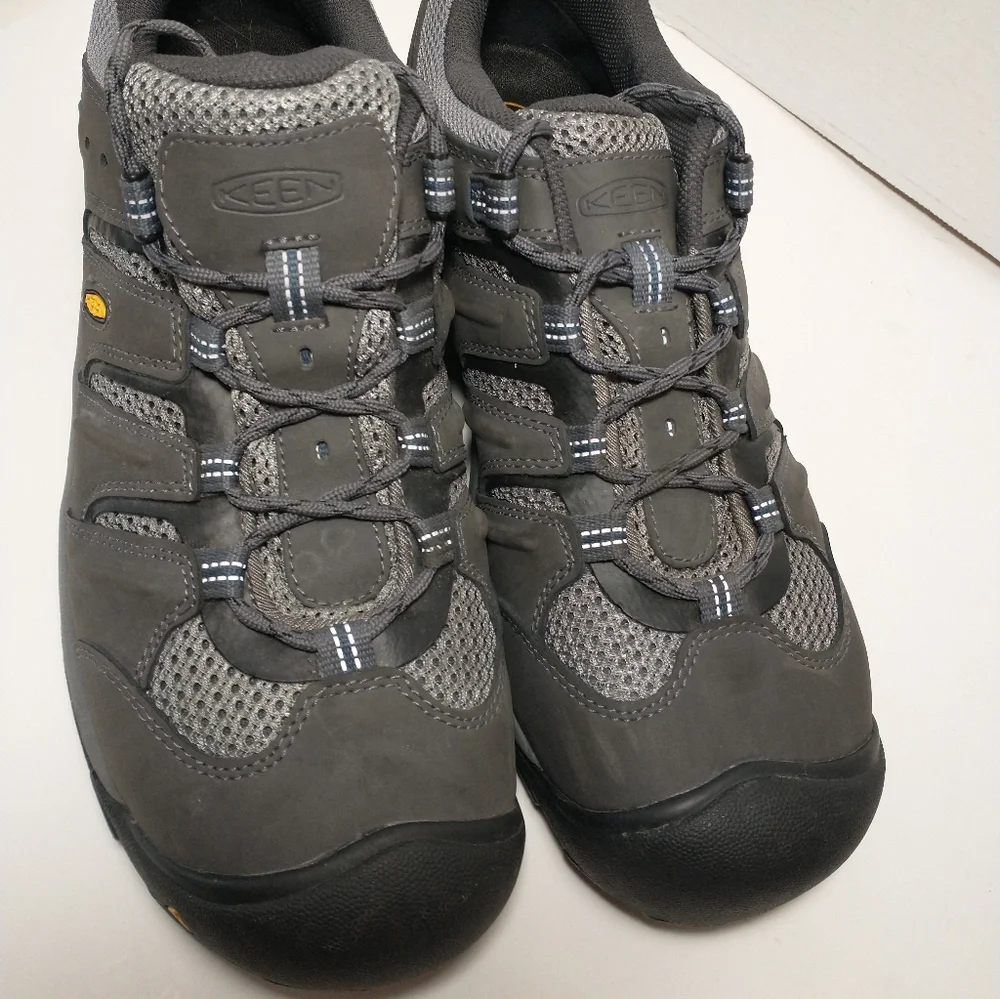 Keen Utility Lansing‎ Low Steel Toe Work Shoe, Men Size 11.5D, Outdoor Work Shoe